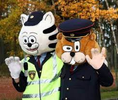 Pie mums viesojas policija…